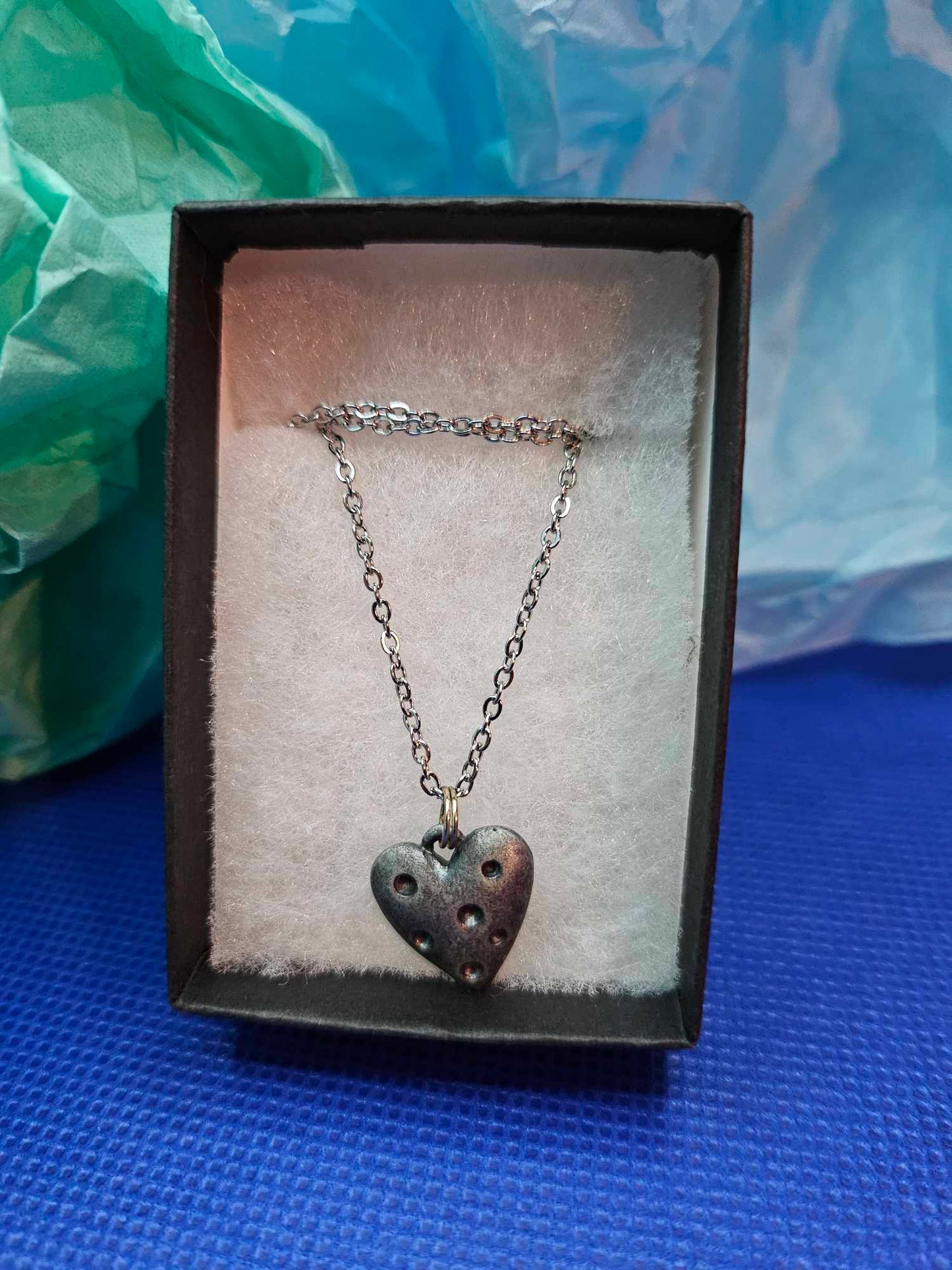 Silver / Grey Dotted Heart Jewellery Set